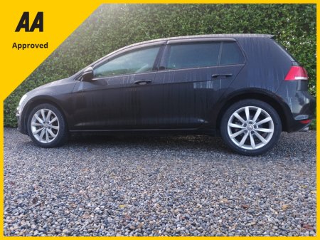 2016 Volkswagen Golf 1.4 TSI HIGHLINE AUTOMATIC SPORTS VELOUR INTERIOR SPORTS ALLOYS  WIND DEFLECTORS LARGE TOUCH SCREEN RADIO FACTORY IMMOBILISER CRUISE CONTROL FRONT & REAR DASHCAM JUST FULLY SERVICED 2 YEARS NCT €16,949 thumbnail