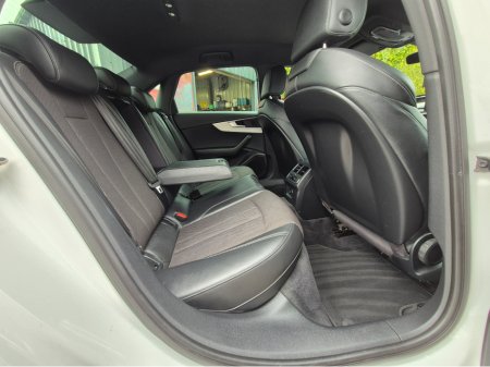 2016 Audi A4 2.0 TDI S LINE 190 bhp QUATTRO 190P €15,995 thumbnail