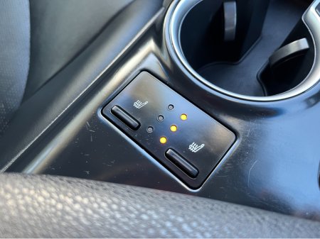 2019 Toyota Camry WS AUTOMATIC HYBRID 2.5 PETROL //MASSIVE SPEC//FULL LEATHER ELECTRIC HEATED SEATS//JBL SOUND//KEYLESS ENTRY//ADAPTIVE CRUISE CONTROL// thumbnail