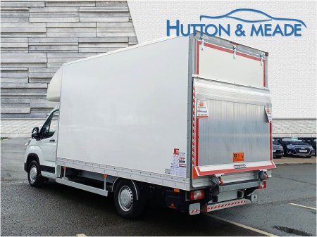 2026 Maxus Deliver 9 Luton Body with Tail Lift