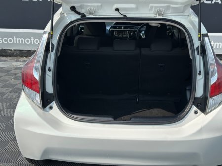 2014 Toyota Aqua Auto €9,500