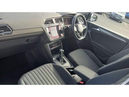 2022 Volkswagen Tiguan Allspace Life 2.0 TDI 150HP *AUTOMATIC, 7 SEATER, REAR VIEW CAMERA* €39,995