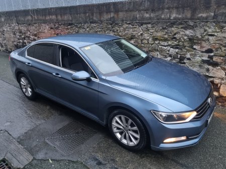 2015 Volkswagen Passat 1.6 TDI BLUEMOTION €5,499