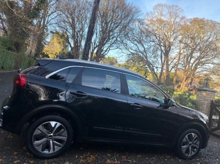 2021 Kia Niro Kia Niro 2 EV Auto 64KwH 201bhp €16,800