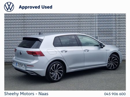 2022 Volkswagen Golf Style 1.5TSI, Winter Pack, Ventura Alloys €28,995
