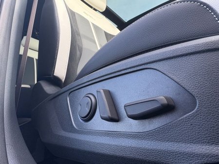 2026 Kia Sportage *New Model Sportage GT-line Now Here In Stock In Motorview* *7 year warranty* *3 year AA* *0% finance*3 FREE SERVICE FOR KIA CUSTOMER* €52,700 thumbnail