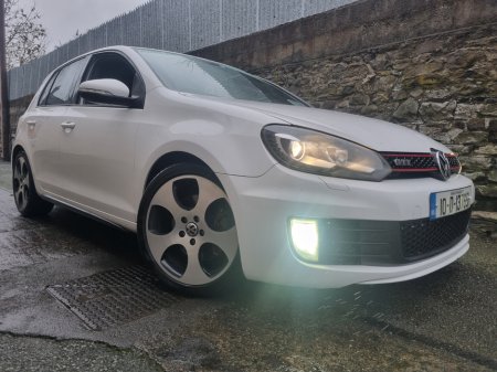 2010 Volkswagen Golf 2.0 TSI 4MOTION R