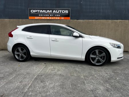 2014 Volvo V40 Volvo V40 T4  1.6 petrol auto