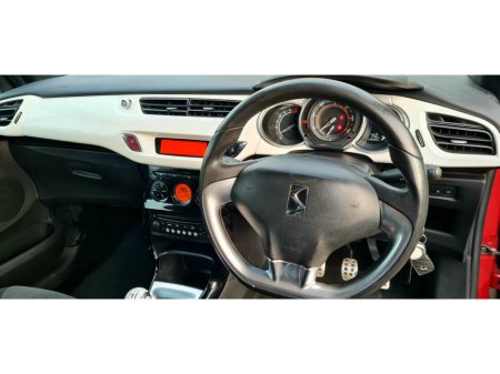 2015 Citroen DS3 1.2L Petrol PureTech 110 DStyle Ice 3dr €6,900