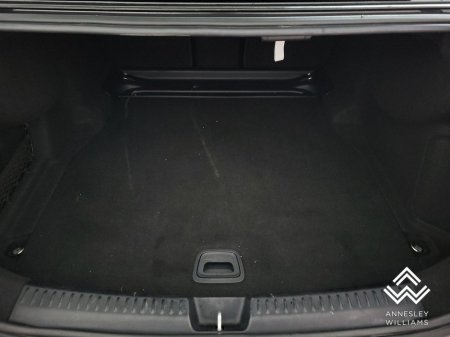 2024 Mercedes-Benz E Class E220d AMG Line thumbnail