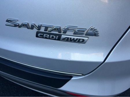 2015 Hyundai Santa Fe 4WD //AUTO///ONLY 90000KLMS///ORIGINAL IRISH CAR WITH BRAND NEW NCT UNTIL 2027////PREMIUM MODEL//FULL LEATHER///LOVELY EXAMPLE €17,750