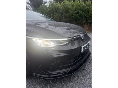 2020 Volkswagen Golf  €29,950