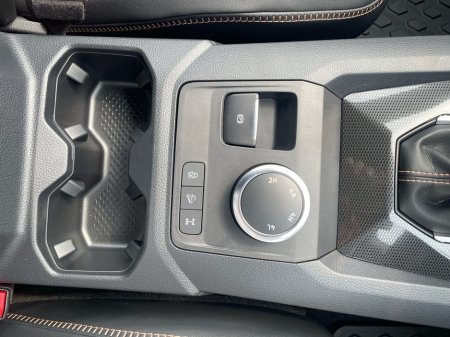 2025 Volkswagen Amarok  €60,810 thumbnail