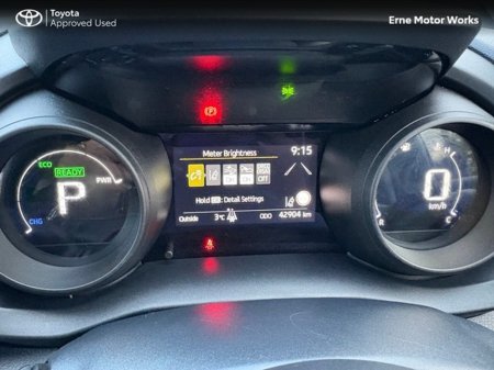 2024 Toyota Yaris Cross YARIS CROSS LUNA €28,450 thumbnail