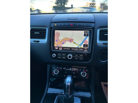 2017 Volkswagen Touareg V6 R-LINE + TDI B PLUS BLUEMOTION TECHNOLOGY €22,950 thumbnail