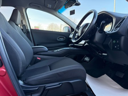 2020 Honda Vezel  €20,950 thumbnail