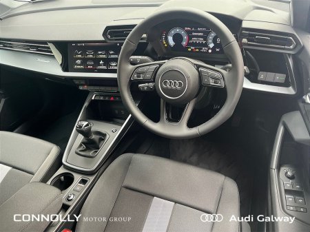 2025 Audi A3 €329 p/m PCP 2.0TDI SB SE 116BHP - ADAPTIVE CRUISE- COMFORT PACK €38,750 thumbnail