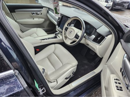 2017 Volvo V90 2.0 D4 MOMENTUM 187BHP AUTO 5DR 187HP A 90 SERIES// JUST HAD MAJOR SERVICE DONE AND NCT UNTIL MARCH 2027 €19,950