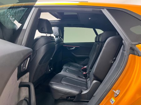 2020 Audi Q8 S LINE 50 TDI 286HP QUATTRO *PAN ROOF* €65,990 thumbnail
