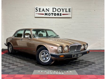 1988 Daimler Double Six 5.3 V12 AUTO €17,900