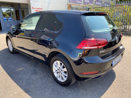 2019 Volkswagen Golf  €10,528