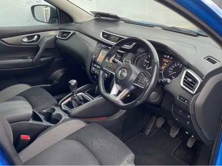 2019 Nissan Qashqai 1.5 SV PREMIUM  PAN ROOF. CAMERA PACK €14,945