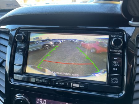 2017 Mitsubishi L200 DID BARBARIAN D/C 4WD 18 2.5 MANUAL //HIGH SPEC//FULL LEATHER//HEATED SEATS//REVEVRSE CAMERA//KEYLESS ENTRY// thumbnail