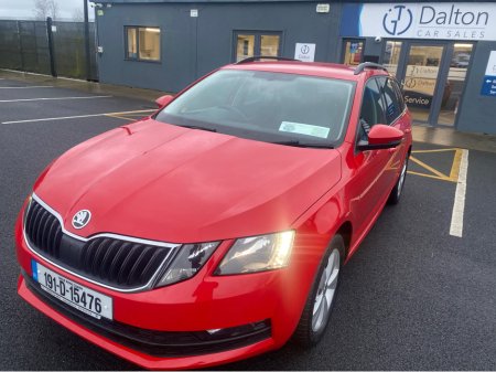 2019 Skoda Octavia C AMBITION 1.6 TDI 115HP 4DR €15,995