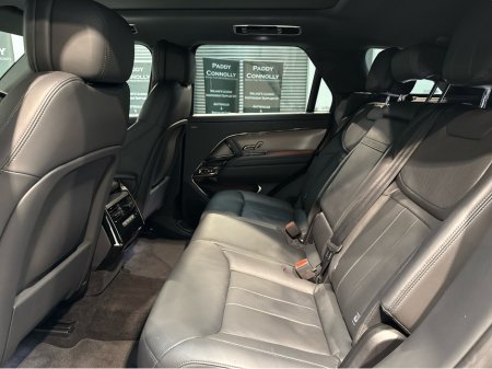 2023 Land Rover Range Rover Sport P440e Dynamic SE thumbnail