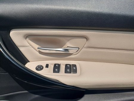 2017 BMW 3 Series 318d SE Saloon €21,995 thumbnail