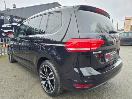 2016 Volkswagen Touran 1.6 TDI SE BLUEMOTION 110PS 5DR €11,950 thumbnail