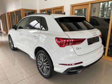 2022 Audi Q3 35 TDI 150HP S Tronic S line €41,950