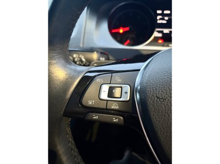 2015 Volkswagen Golf  €10,995 thumbnail