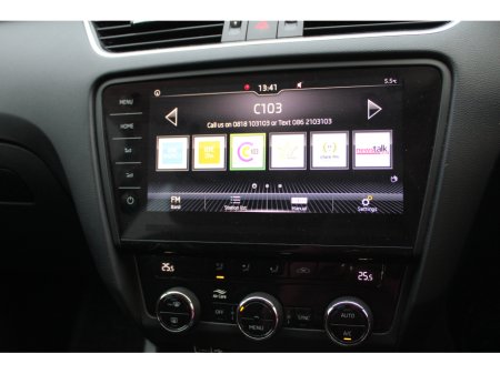 2019 Skoda Octavia STYLE 1.6 TDI 115HP 4DR €14,295 thumbnail