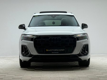 2025 Audi Q7 55 TFSI E S LINE BLACK ED QUATTRO €97,990