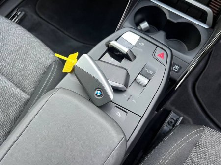 2025 BMW iX1 EDRIVE20 SPORT // NEW 19" ALLOYS // HEADS-UP DISPLAY // HEATED SEATS // ADAPTIVE CRUISE CONTROL €39,900 thumbnail