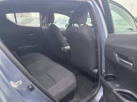 2021 Toyota C-HR 1.8 ICON 120BHP HEV 5DR A €19,950 thumbnail