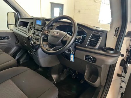 2020 Ford Transit 2020 Ford Transit Twin Wheel Luton LOW MILES thumbnail