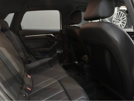 2024 Audi A3 40 TFSIe HYBRID SPORT AUTO €32,950 thumbnail