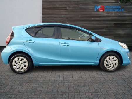 2016 Toyota Aqua 1.5L Petrol Hybrid Automatic €9,950