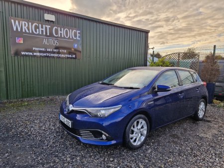 2017 Toyota Auris Hybrid Luna