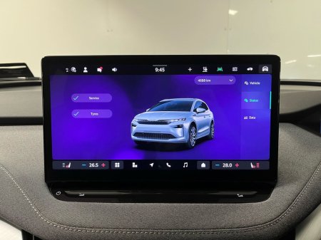2025 Skoda Enyaq Edition IV 85 - Reversing Camera - Sat Nav - Climate Control - Heated Seats - Keyless Start - Apple CarPlay/Android Auto €39,950 thumbnail