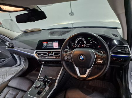 2019 BMW 3 Series 320D G20 SPORT AUTOMATIC **ORIGINAL IRISH CAR / LOW MILEAGE / 18" ALLOYS / APPLE CARPLAY / CRUISE CONTROL / FULL BLACK LEATHER / HEATED SEATS / SAT NAV / REVERSE CAMERA / FULL BMW SERVICE RECORD** €27,900 thumbnail