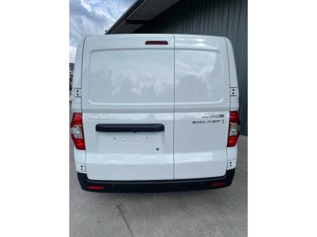 2025 Maxus e Deliver 3 50kwh thumbnail