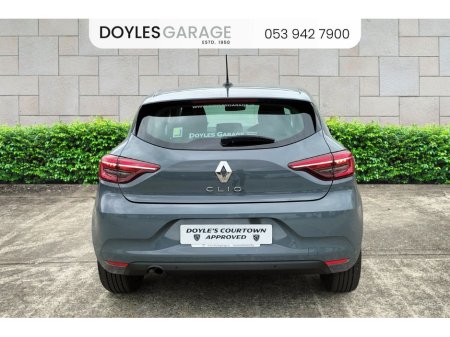 2022 Renault Clio Iconic 1.0 Petrol 90bhp €16,950