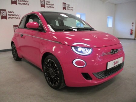 2026 Fiat 500e  €29,645