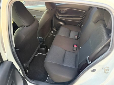 2020 Toyota Yaris  €13,450