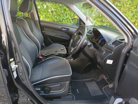 2016 Suzuki Swift 1.2 AUTOMATIC LEATHER AND SUEDE INTERIOR CRUISE CONTROL REVERSE CAMERA TOUCHSCREEN RADIO WITH APPLE CAR PLAY & ANDROID AUTO FACTORY IMMOBILISER KEYLESS ENTRY 2 YEARS NCT & 1 YEARS ROAD TAX €12,395