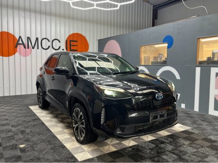 2021 Toyota Yaris Cross 2021 TOYOTA YARIS CROSS 1.5L HYBRID / 74K KMS / ADAPTIVE CRUISE CONTROL, HEATED SEATS, REVERSE CAMERA & MORE €24,950