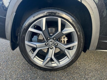 2025 Skoda Kodiaq SPORTLINE 2.0TDI 190HP DSG 4x4 €69,995 thumbnail